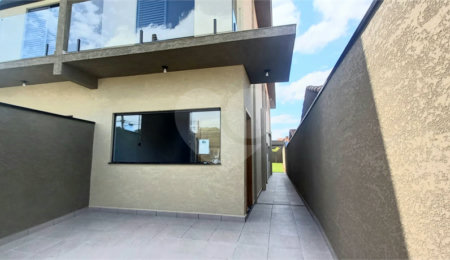 Sobrado à venda com 3 suítes em Alvinópolis, Atibaia, SP