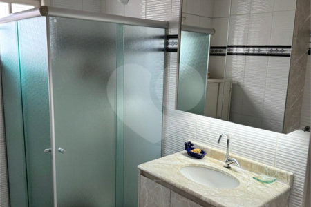 Sobrado à venda com 3 quartos, sendo 1 suíte,  em Parque dos Sabiás, Louveira, SP