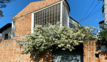 Casa de Vila à venda com 5 quartos, sendo 4 suítes,  em Chácara Santo Antônio, São Paulo, SP