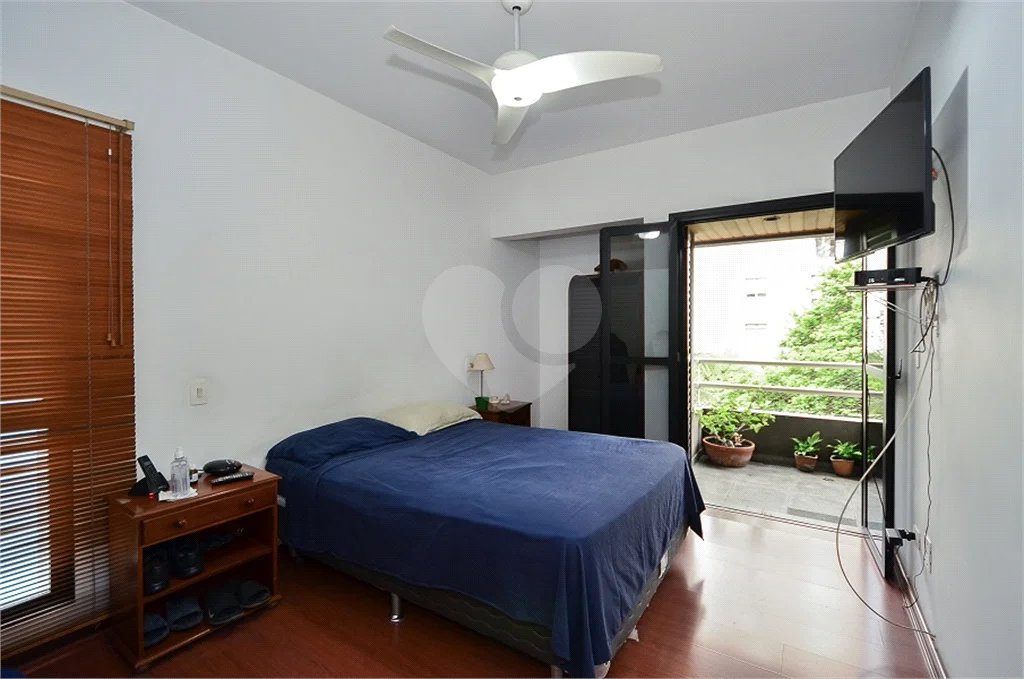 Imóvel de 226m² exclusivo com sala ampla 4 quartos, 2 suítes, 4 vagas Higienópolis