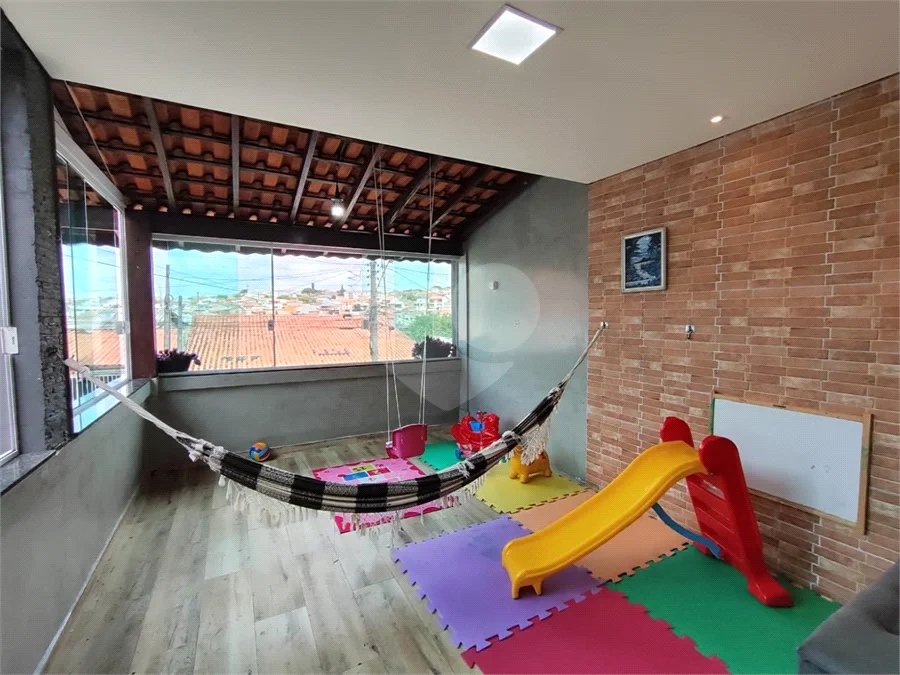 LINDO SOBRADO À VENDA NA VILA LAVÍNIA – MOGI DAS CRUZES