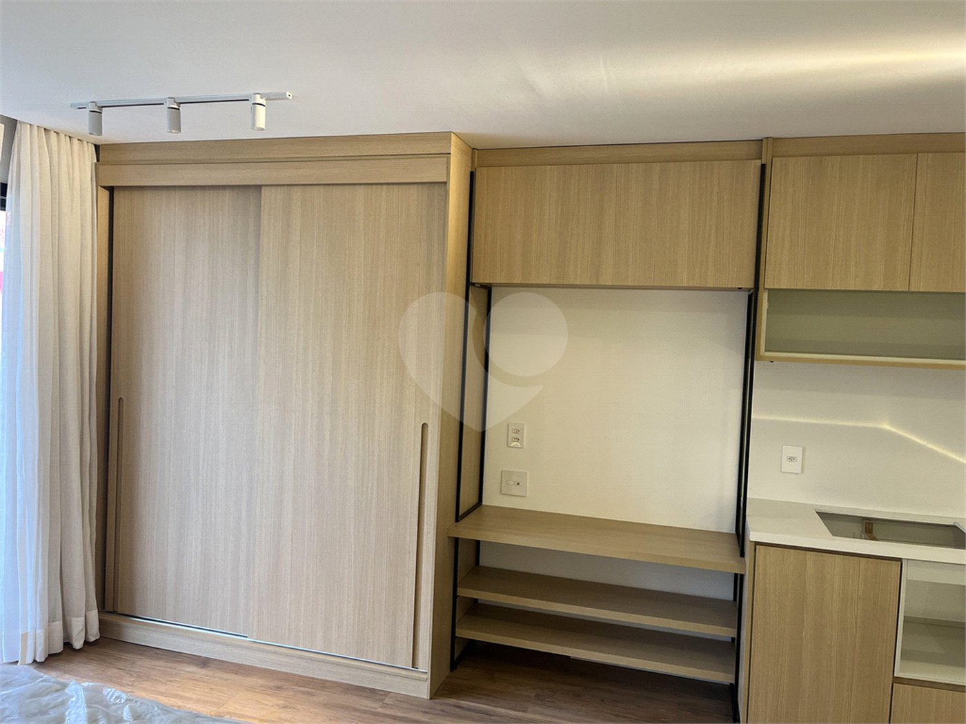 Studio Mobiliado para Venda ou Locação em Santa Cecília | 1 Suíte | Pronto para Morar ou Investir