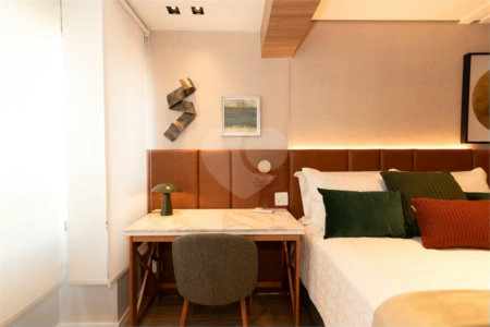 Studio Mobiliado em Moema | 29m² Pronto para Morar ou Investir