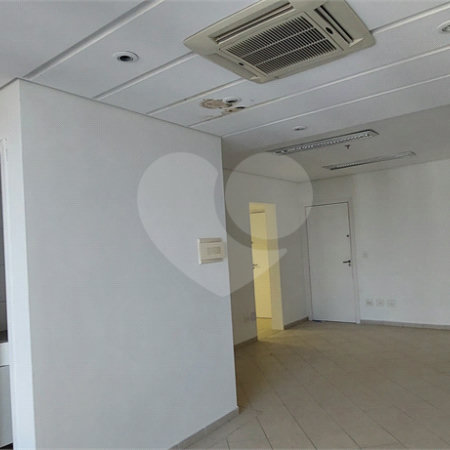 SALA COMERCIAL A VENDA 70M², 2 BANHEIROS, 2 VAGAS, JARDIM AQUARIUS - SÃO JOSÉ DOS CAMPOS/SP.