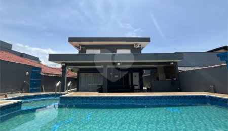 Casa à venda com 4 quartos, sendo 1 suíte, em Morada da Praia, Bertioga, SP
