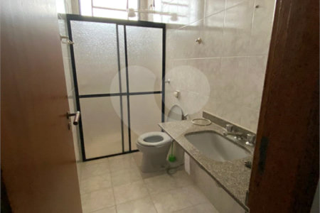 Casa à Venda no Jardim Bandeirantes