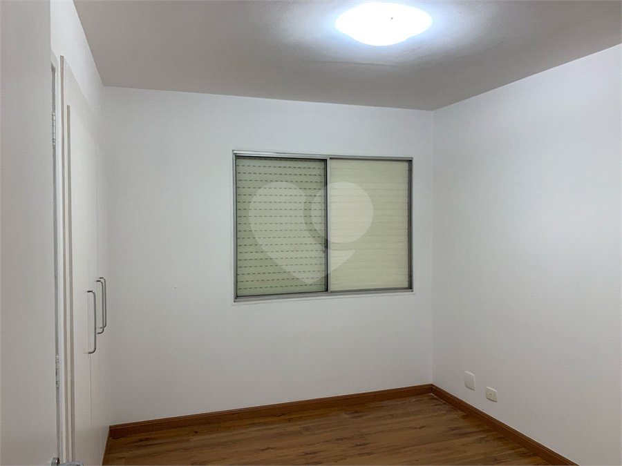 Lindo apartamento reformado!!! Apto a venda 3 dormitórios 1 suite e 2 vagas - Vila Nova Conceição