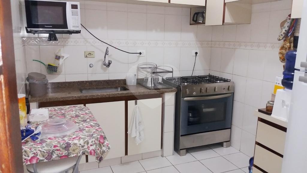 Sobrado de 105m2 à venda com 3 dormitórios na Vila Santa Catarina
