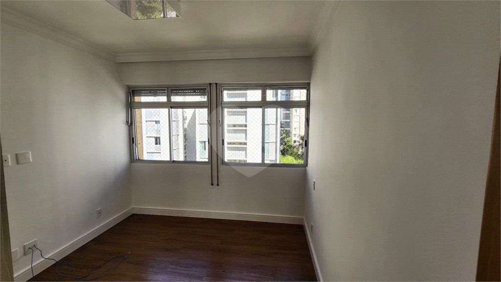 Apartamento no Condomínio Edifício Manaus em Ribeirão Preto para Venda