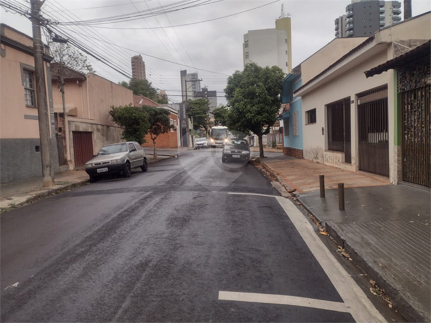 Terreno com 421 m², localizado no centro de São Carlos