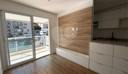 Apartamento à venda ou para alugar com 2 quartos, sendo 1 suíte,  em Perdizes, São Paulo, SP