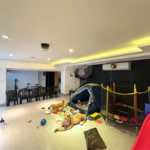 Sobrado à venda no Tremembé com 4 dormitórios, piscina e 4 vagas de garagem.