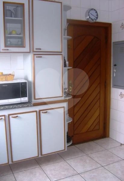 Apartartamento próximo ao Mertrô com 3 quartos