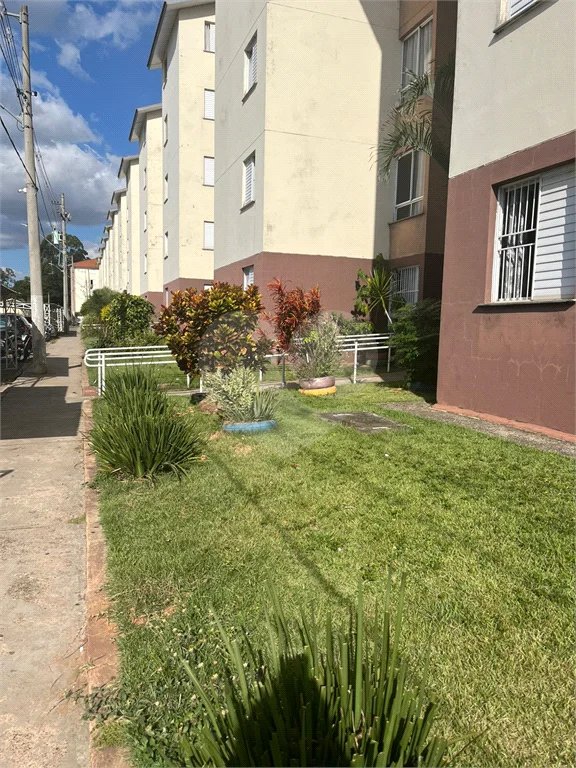 Apartamento de 2 dormitórios no Jardim Novo Ângulo, em Hortolândia!