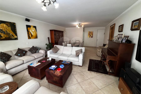 APARTAMENTO BAIRRO PARAÍSO COM 146 M² ÚTEIS - 2 VAGAS.