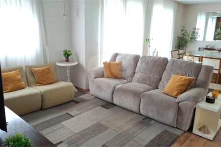 Apartamento a venda no Ipiranga com 3 dormitórios e 2 vagas com 115m² Aceita e estuda Permuta.