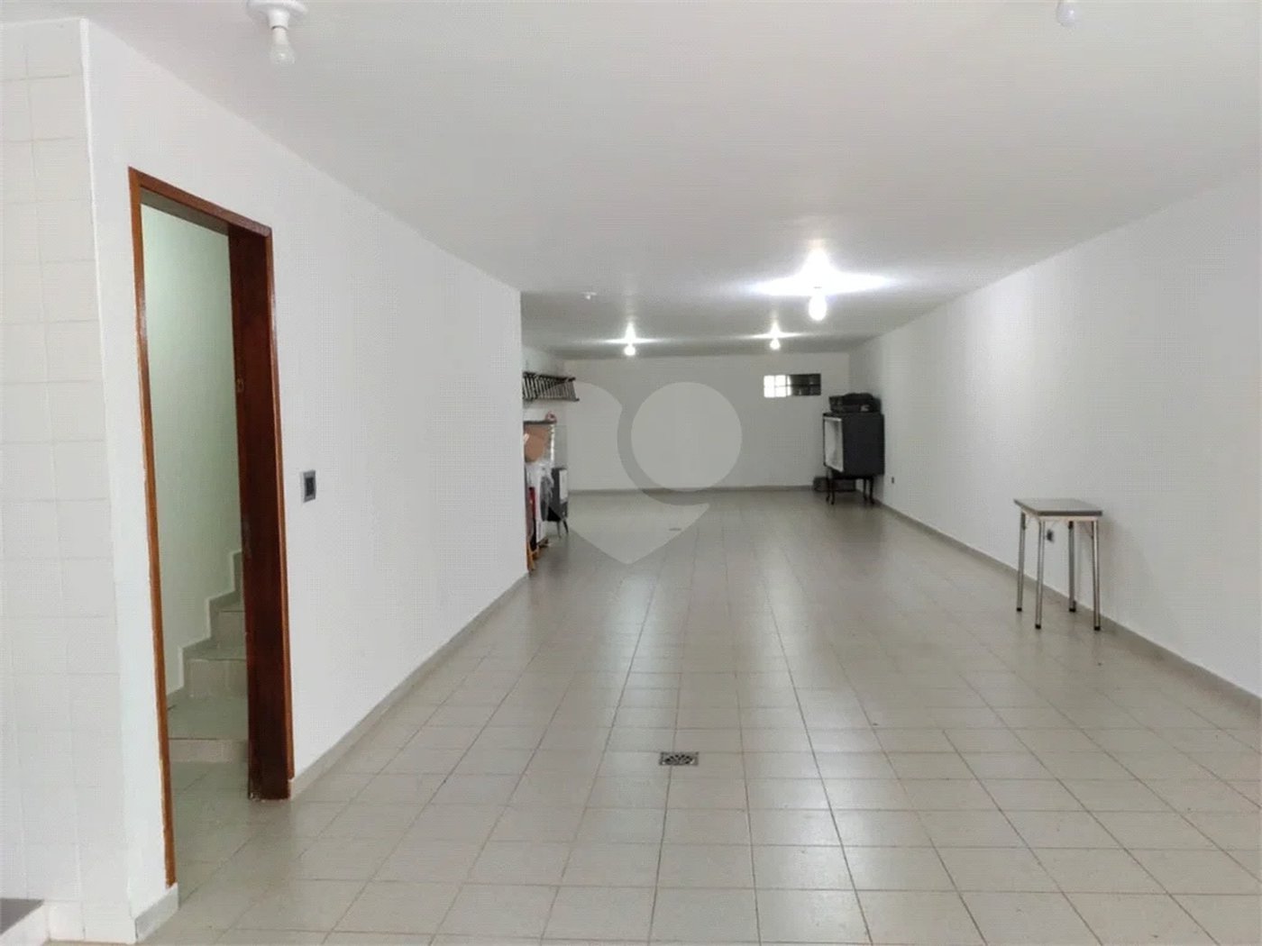 Linda casa à venda no bairro Santa Maria em São Caetano do Sul, 257 m², 3 quartos (1 suíte) e 6 vagas de garagem