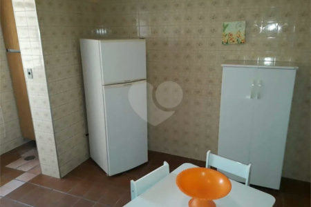 Apartamento para locação na Saúde de 80m² com 2 dormitórios.
