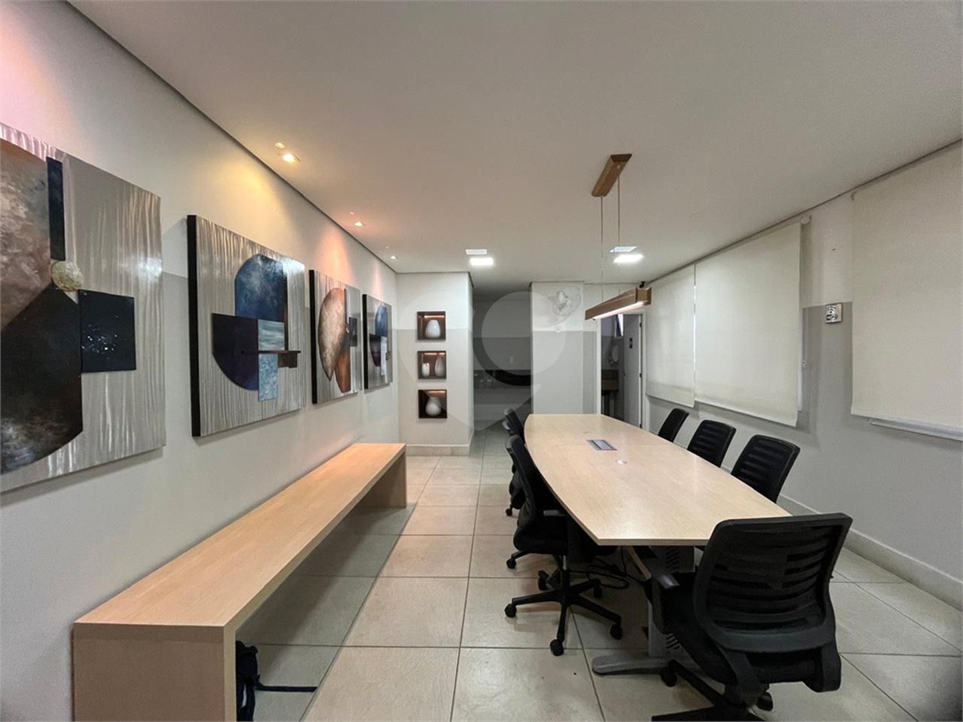 Apartamento á venda com 200m² - Bosque da Saúde
