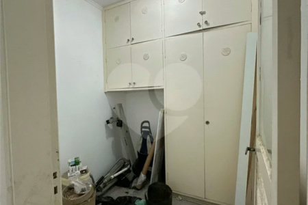 Amplo e Clássico: Apartamento de 90 m² em Higienópolis!