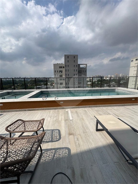 STUDIO EM MOEMA COM 1DORM AR CONDICIONADO EM MOEMA
