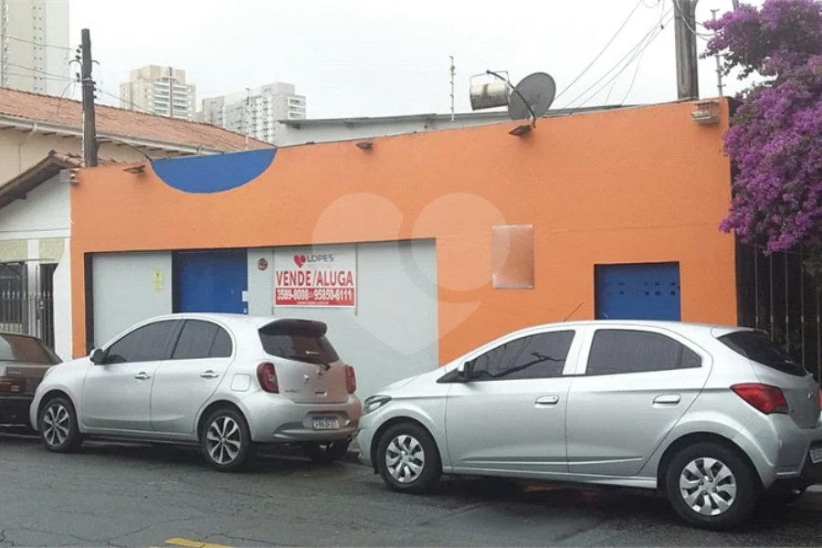 Prédio à venda em Santa Teresinha, São Paulo, SP