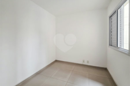 Apartamento - Saúde - 3 Quartos / Dormitórios - 1 Vaga - Venda / Compra