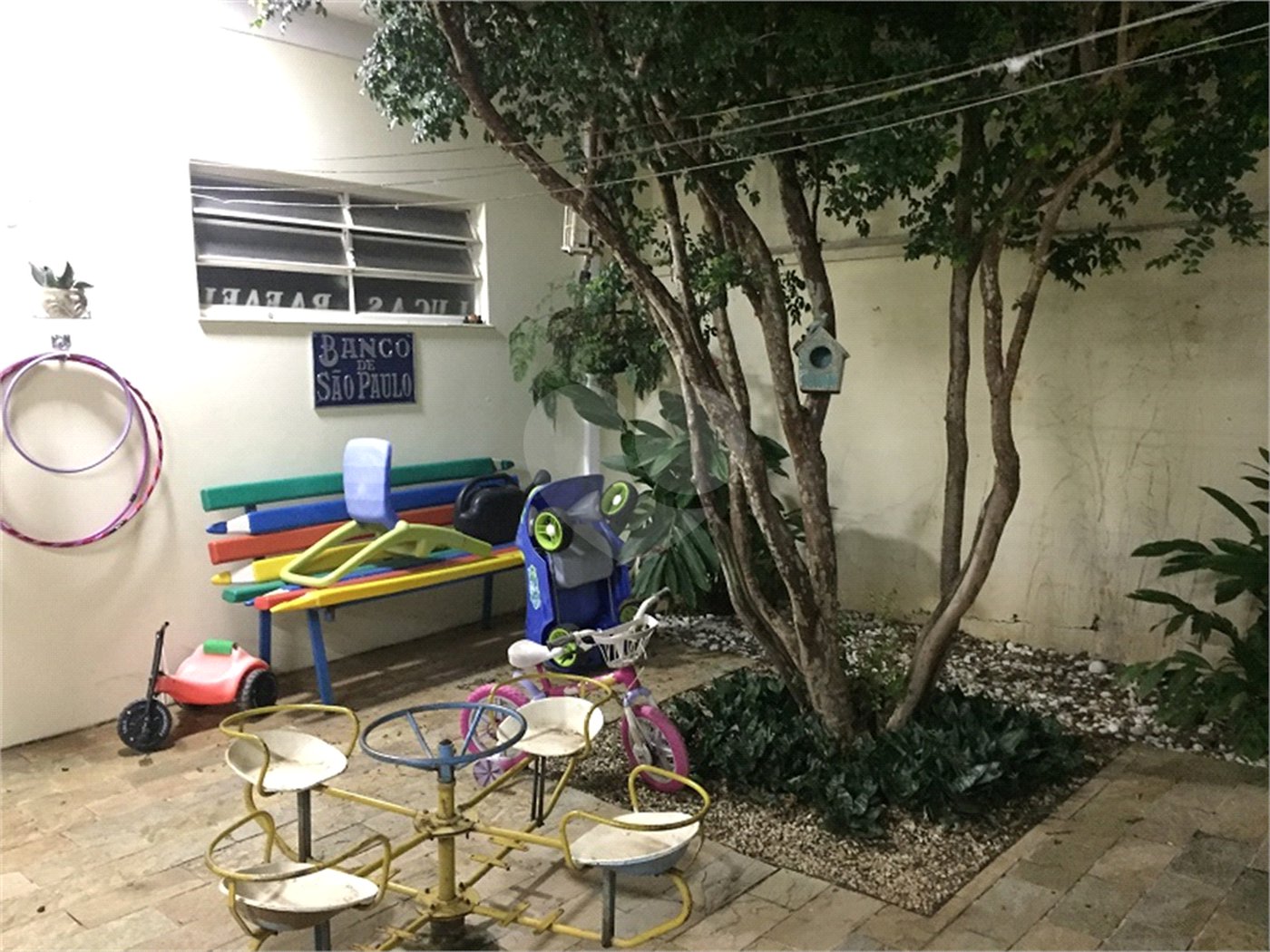 Maravilhosa casa ampla e térrea na região do Estância Suiça