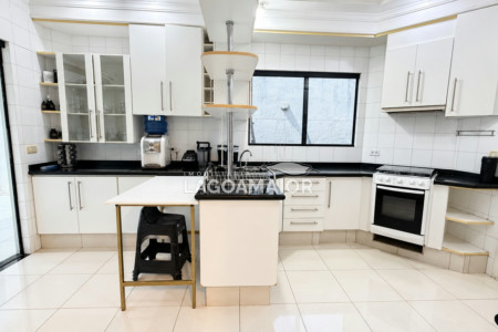 Casa à venda com 4 quartos, sendo 4 suítes, em Jardim Alvorada, Três Lagoas - MS