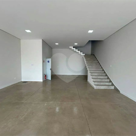 SALÃO COMERCIAL 285 m² COM MEZANINO PARA LOCAÇÃO / VENDA
