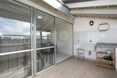 Cobertura Triplex com 90m² e 1 vaga de garagem na Vila Clementino