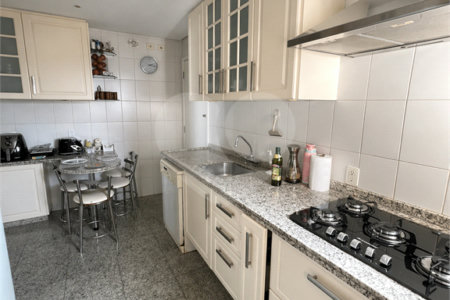 Apartamento à venda com 2 suítes em Campo Belo, São Paulo, SP