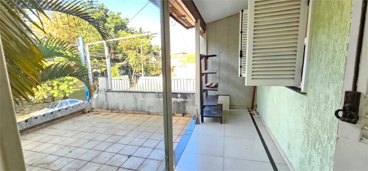 Sobrado à venda com 3 quartos, sendo 1 suíte, em Vila Leopoldina, São Paulo, SP