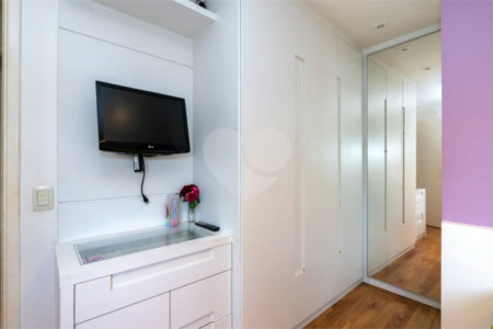 Apartamento à venda com 3 suítes em Chácara Santo Antônio (zona Sul), São Paulo, SP