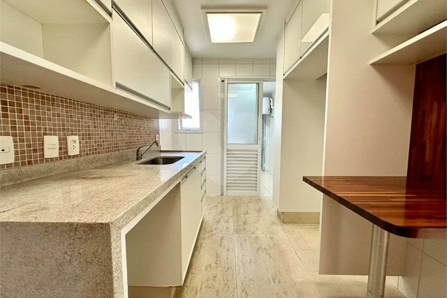 Apartamento para Locação na Vila Olímpia | 126 m² | 3 Suítes | 3 Vagas