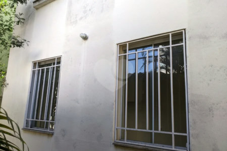 Sobrado comercial com 197m² , 4 dormitórios , 1 vaga , à venda no centro de Santo André.