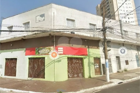 Ponto Comercial de Esquina Imperdível na Saúde / SP! Visibilidade Total para Seu Negócio!