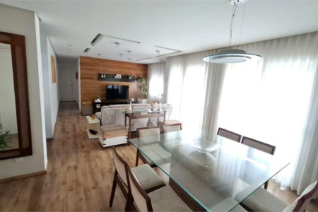 Apartamento a venda no Ipiranga com 3 dormitórios e 2 vagas com 115m² Aceita e estuda Permuta.