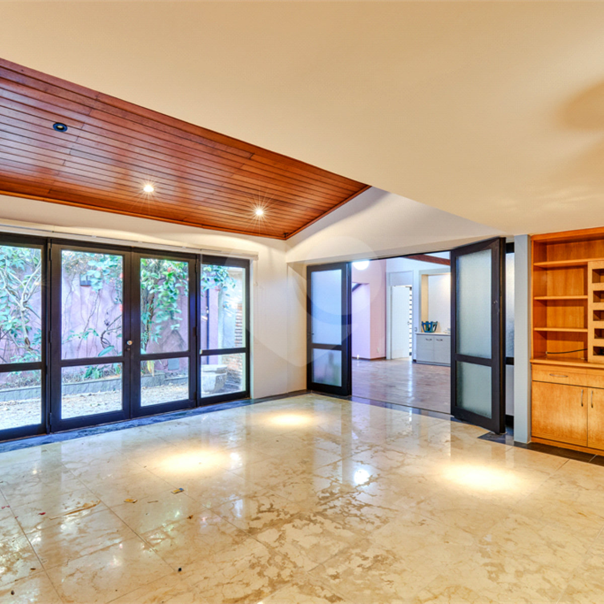 Casa à venda com 3 quartos, sendo 1 suíte, em Brooklin, São Paulo, SP