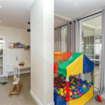 Apartamento de 02 dormitórios sendo 1 suíte