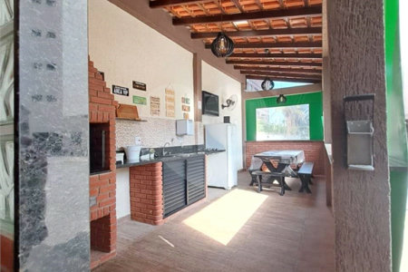Apartamento à venda com 3 quartos, sendo 1 suíte,  em Enseada, Guarujá, SP