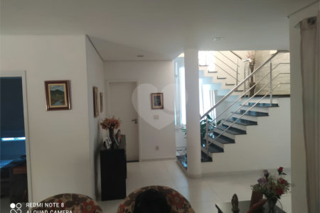 Casa à venda com 3 quartos, sendo 2 suítes, no condomínio Ibiti Royal Park, Sorocaba - SP