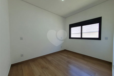 Casa à venda com 3 suítes no condomínio Via Castelli, Louveira - SP