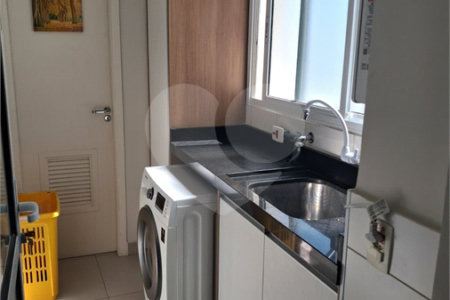 Apartamento à venda com 3 quartos, sendo 1 suíte, no Centro, São Bernardo do Campo, SP