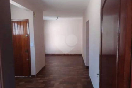 Casa Térrea à venda com 2 quartos em Jardim Sandra, Sorocaba, SP