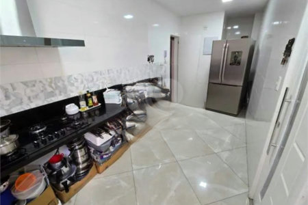 Apartamento à venda com 3 quartos, sendo 2 suítes, em Tijuca, Rio de Janeiro, RJ
