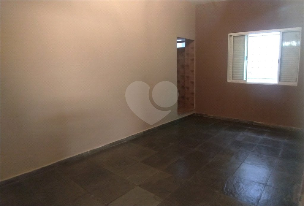 Casa Térrea à venda com 3 quartos, sendo 1 suíte, em Horto, São Paulo, SP