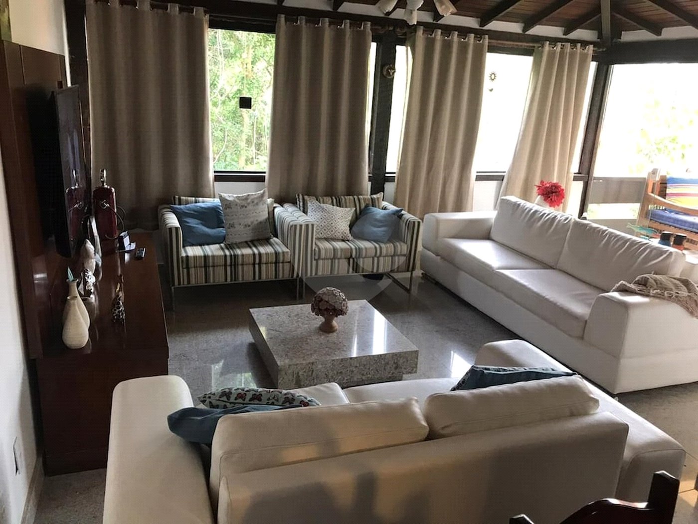 Casa à venda com 5 suítes em Alto de Búzios, Armação dos Búzios, RJ
