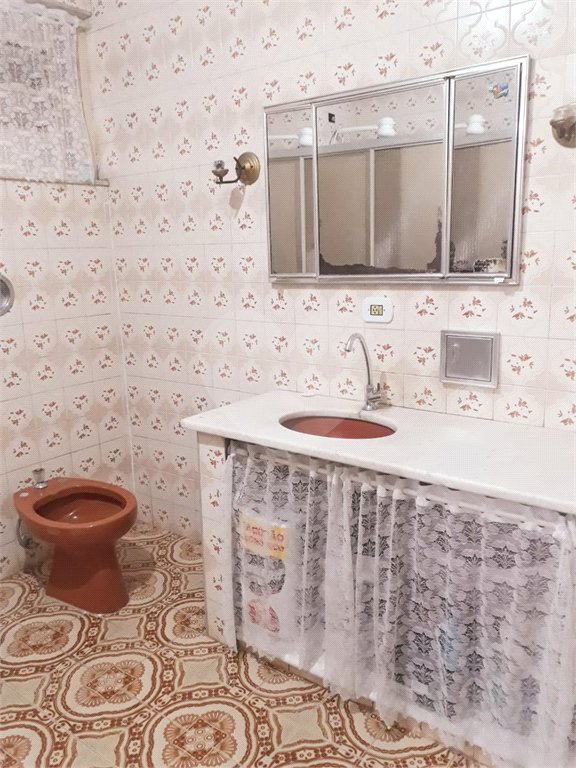 Casa à venda com 4 quartos, sendo 1 suíte, no Centro, Vinhedo, SP