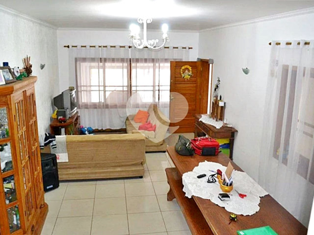 Sobrado à venda com 3 suítes em Santana, São Paulo, SP